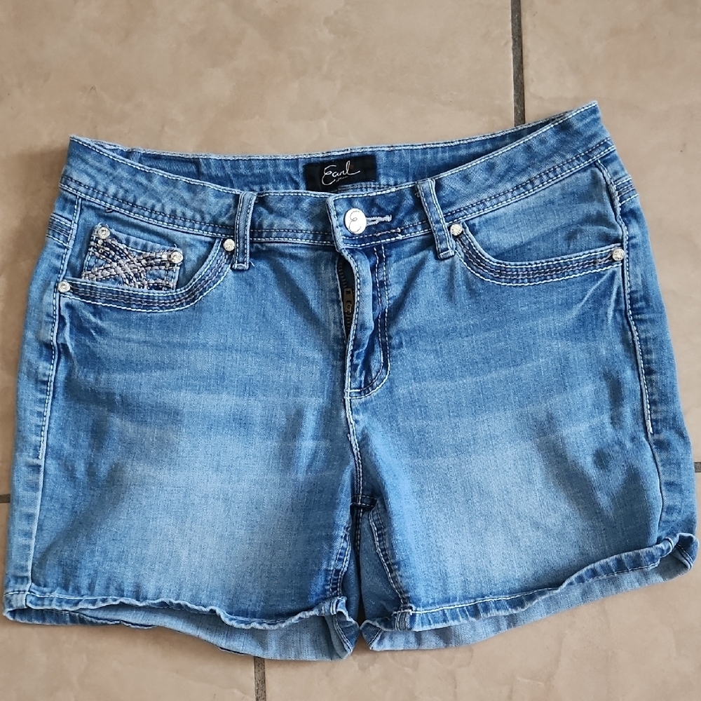 Earl Jeans Y2K Rhinestone Pocket Denim Shorts Light Wash